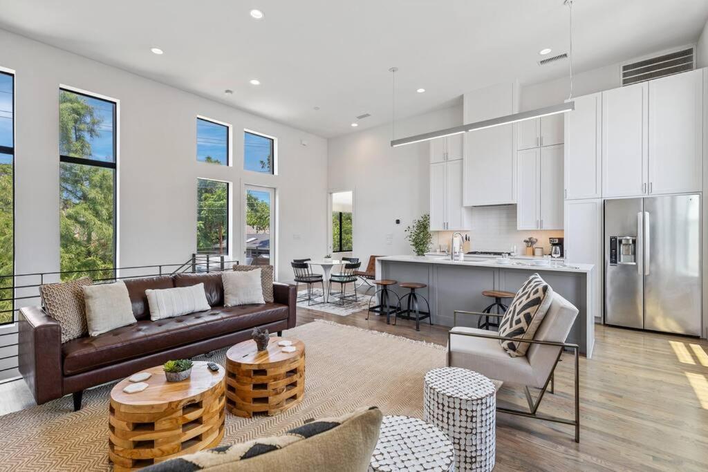 Beautiful Perfectly Located Luxury 2 Bed Townhome 达拉斯 外观 照片