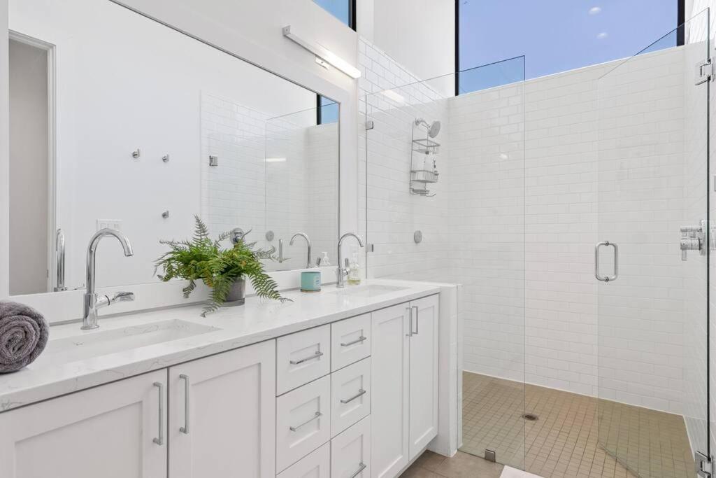 Beautiful Perfectly Located Luxury 2 Bed Townhome 达拉斯 外观 照片