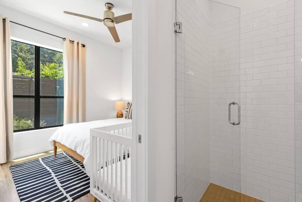 Beautiful Perfectly Located Luxury 2 Bed Townhome 达拉斯 外观 照片